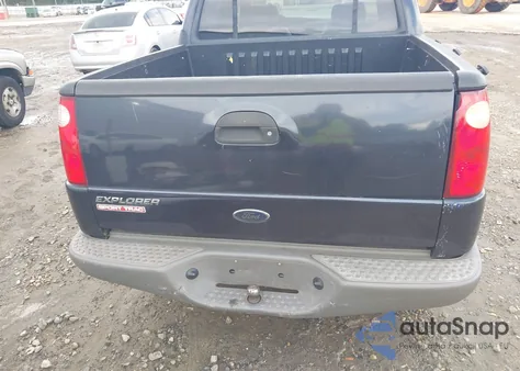 2002 Ford Explorer Sport Trac z USA, uszkodzony, nr VIN 1FMZU77E02UB26033